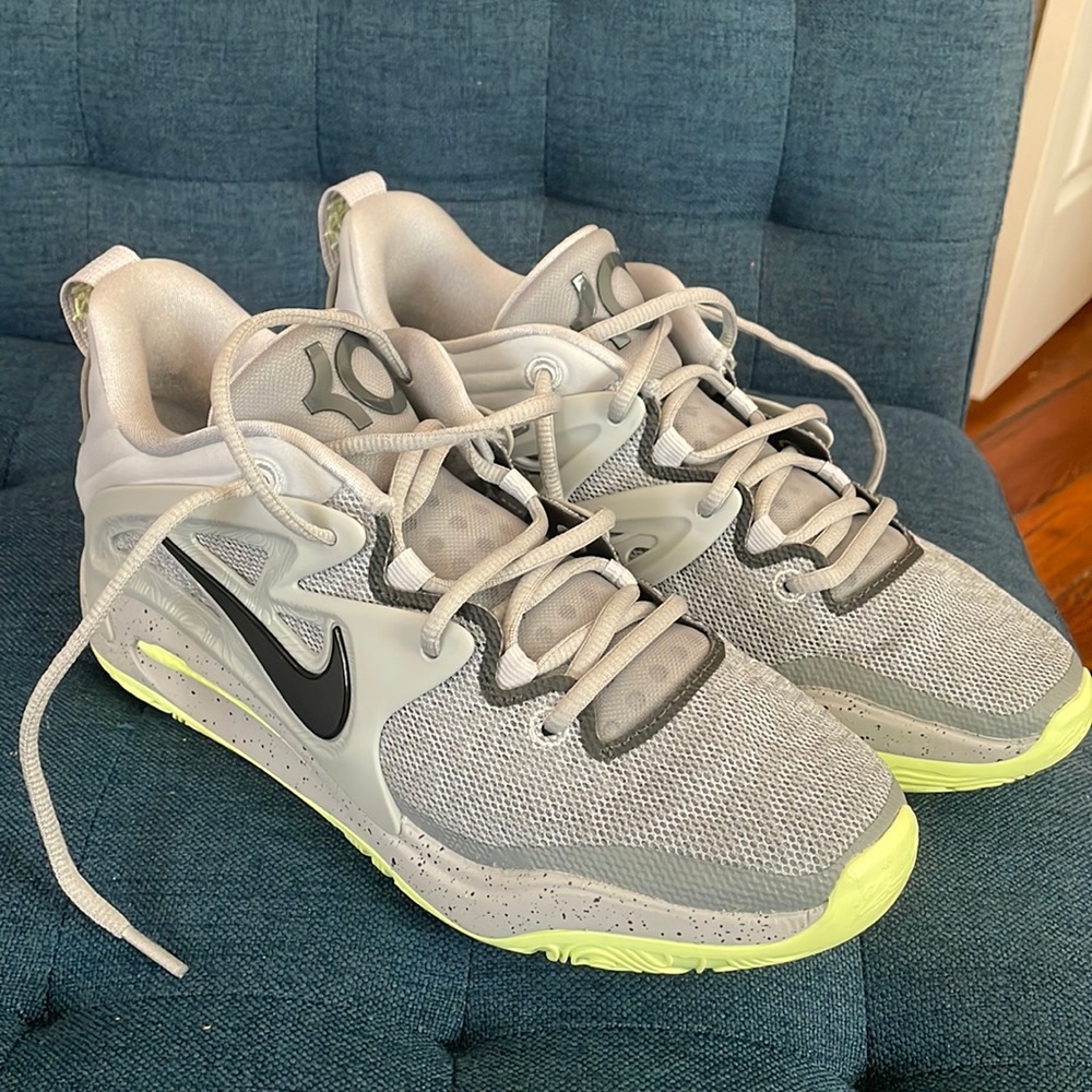 Nike KD15 TB Basketball Shoes
